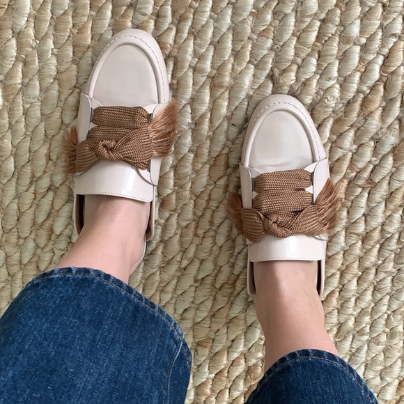 Authentic Chloé Patent Leather Bow Mule Loafer Flats, Size 36.5 - Picture 7 of 13